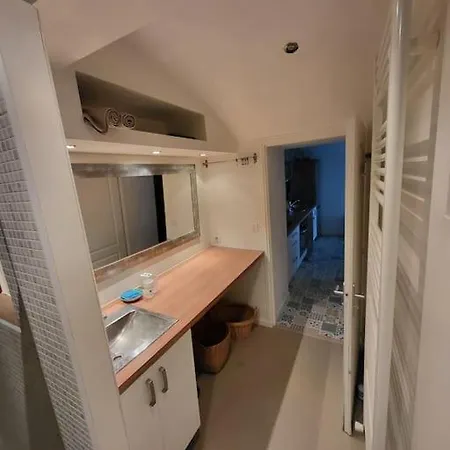Apartment De Charme Et Jardin *